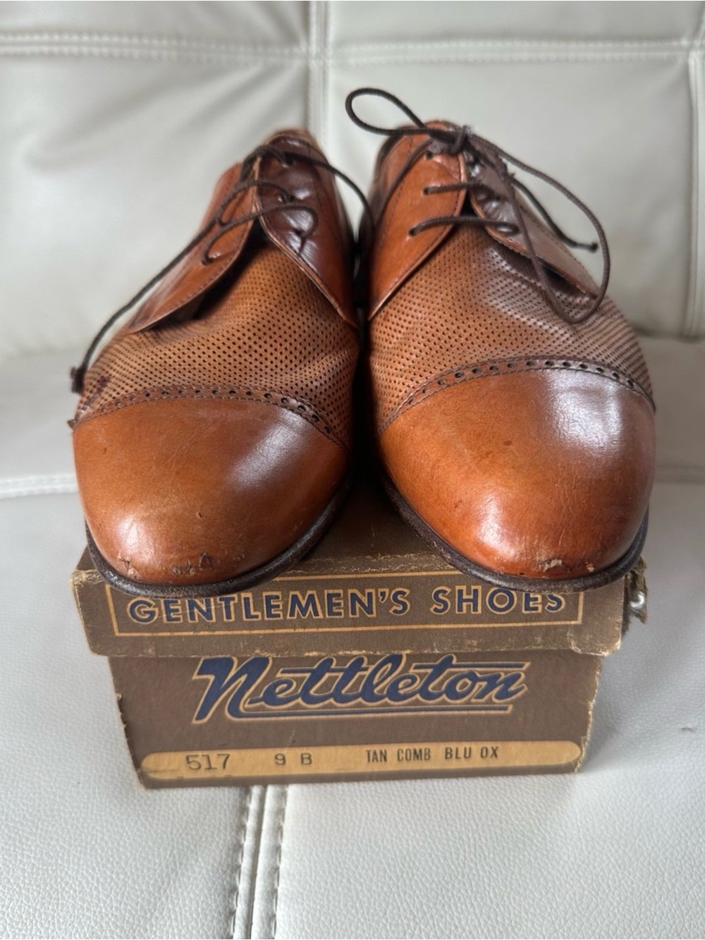 Vintage Nettleton Gentleman’s Shoes – Size 9